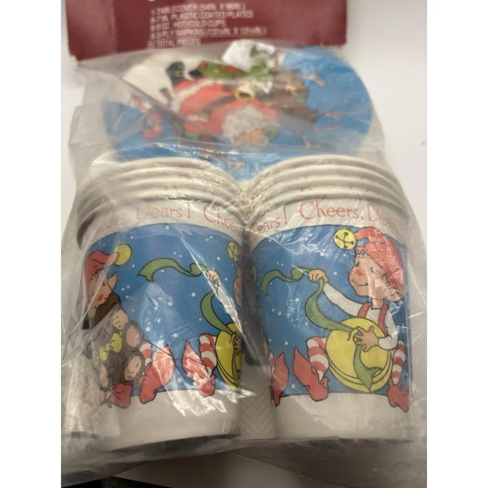 American Greetings Vtg Christmas Party Pack PlatesCupsTableCloth 1984 Santa Deer